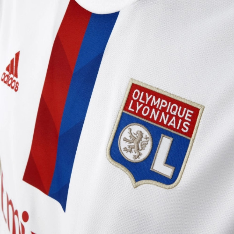 Olympique Lyonnais 22-23 Local 3