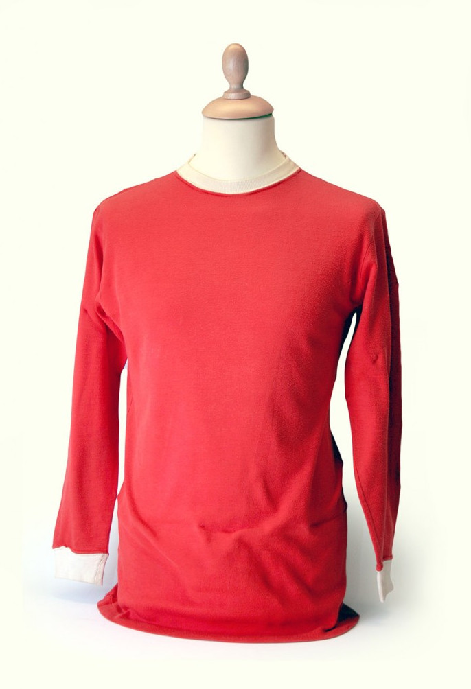 Primera equipación de Manchester United 68-69