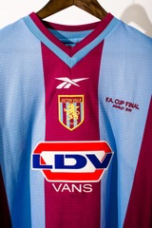 Aston Villa 99-00 Especial 2