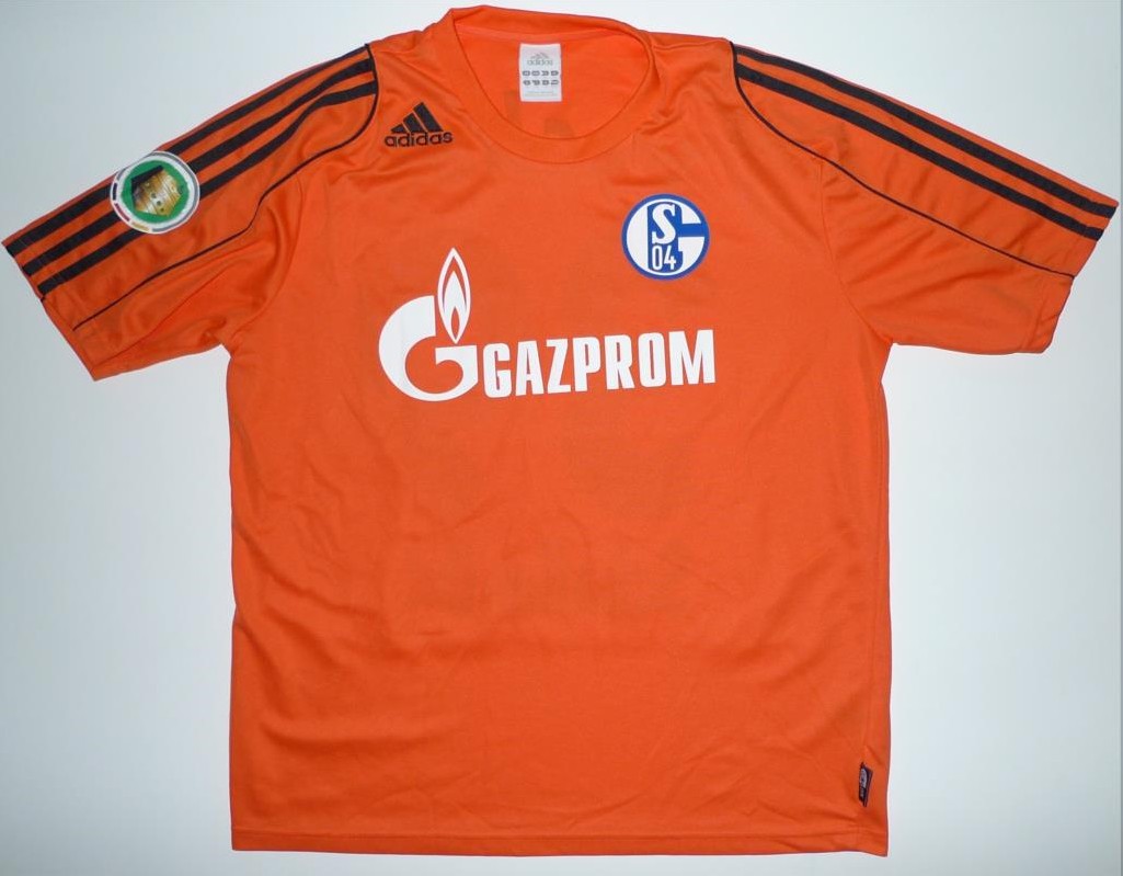 Cuarta de Schalke 04 09-10