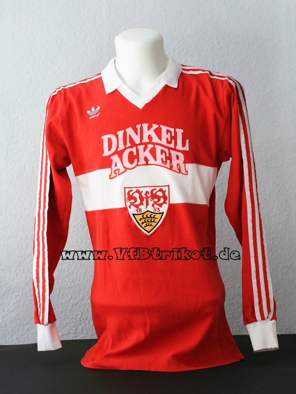 VfB Stuttgart 82-83 Visitante