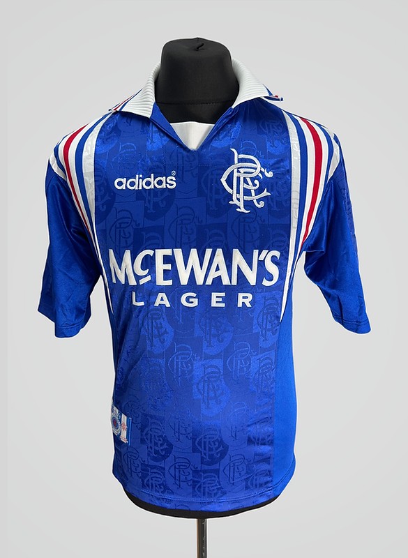 Primera equipación de Glasgow Rangers 96-97