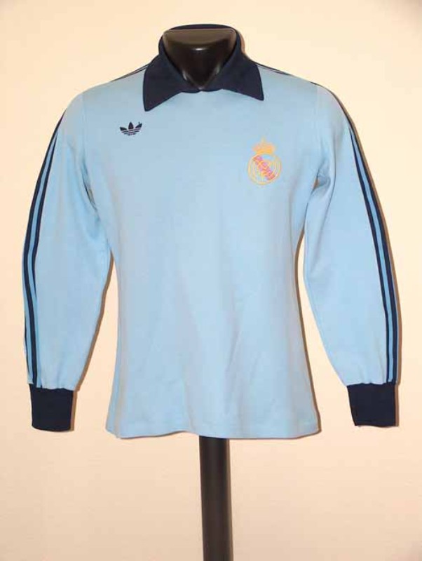 Equipación de portero de Real Madrid 76-77
