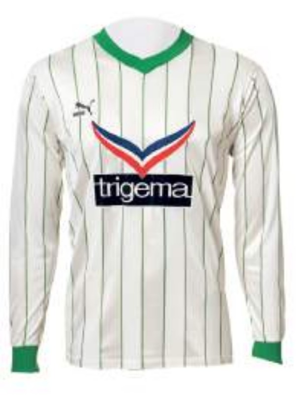 Werder Bremen 84-85 Local 3
