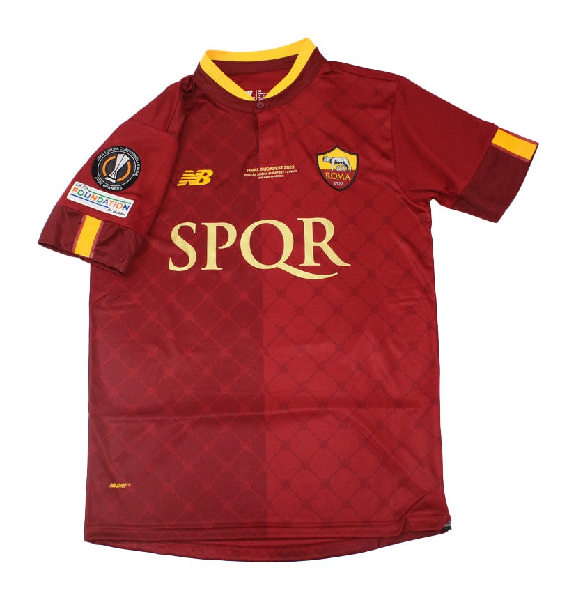 Equipación especial de Roma 22-23