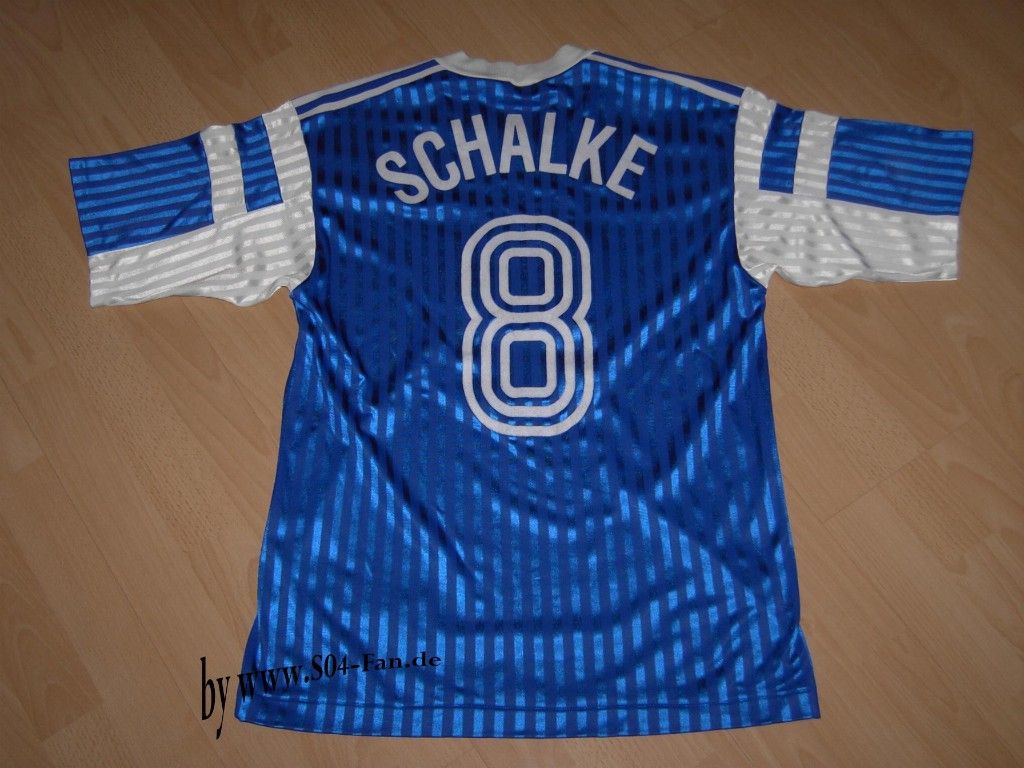 Schalke 04 90-91 Local 3