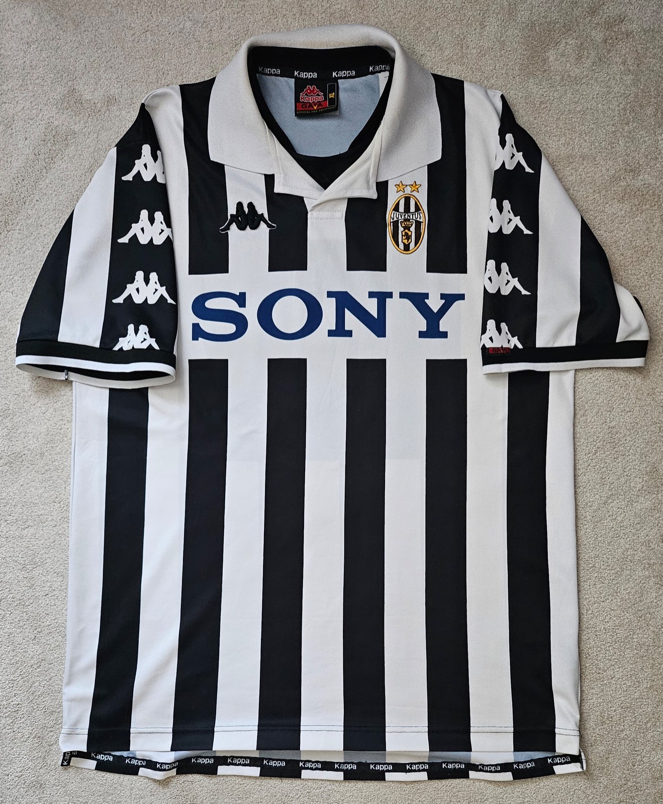 Equipación especial de Juventus 99-00