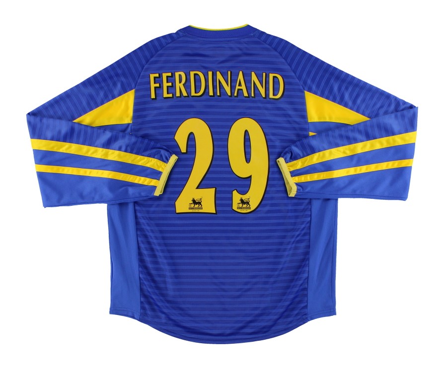 Leeds United 02-03 Tercera 4