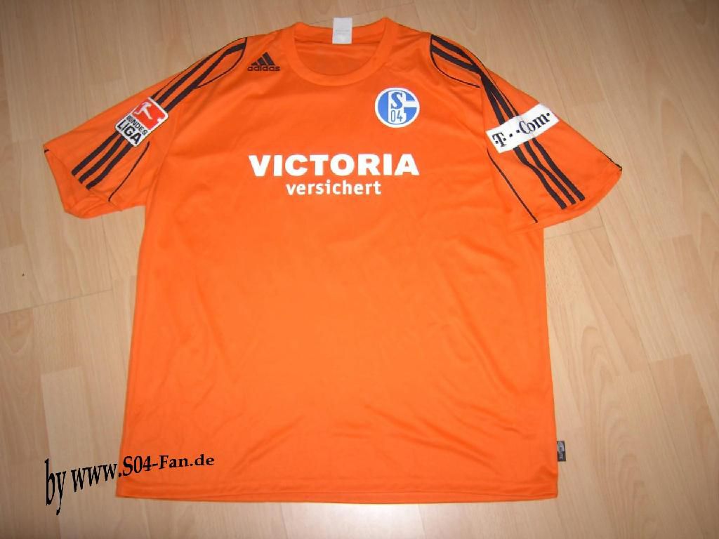 Schalke 04 06-07 Cuarta 2