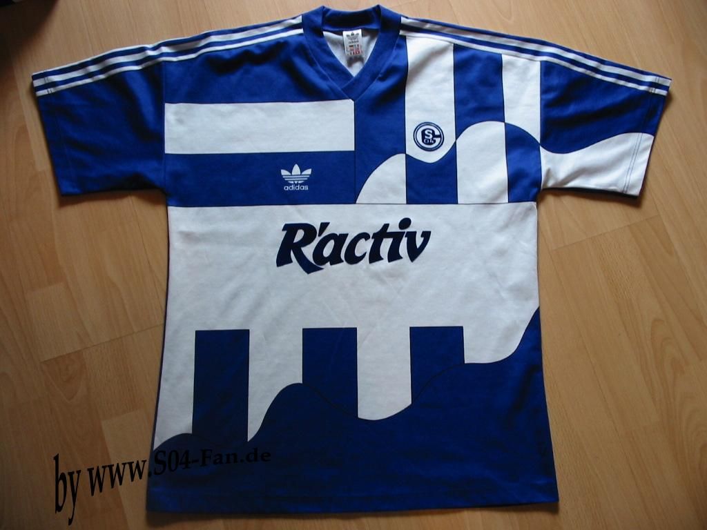 Primera equipación de Schalke 04 91-92