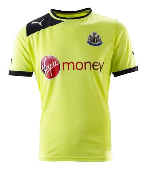 Tercera equipación de Newcastle 12-13