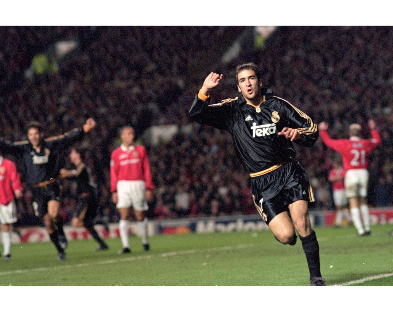 Real Madrid 00-01 Visitante 4