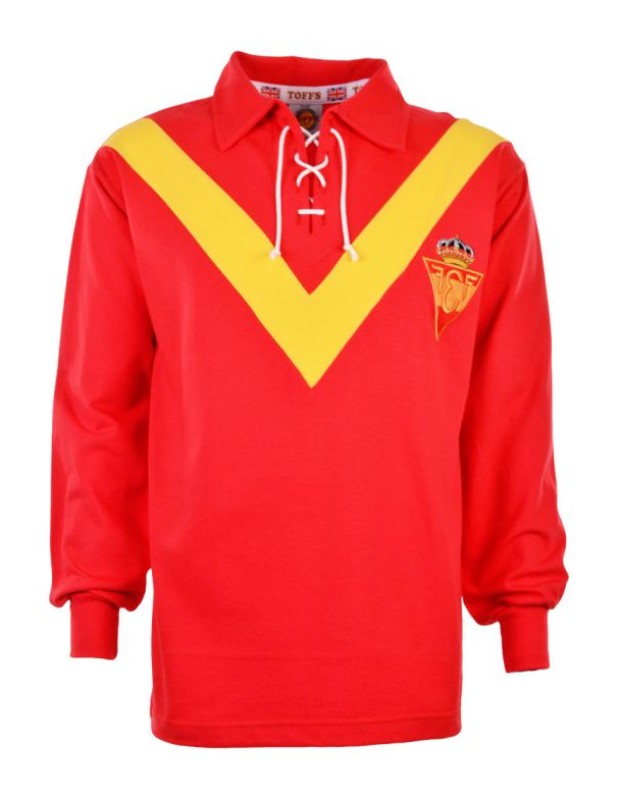 Primera equipación de España 1924
