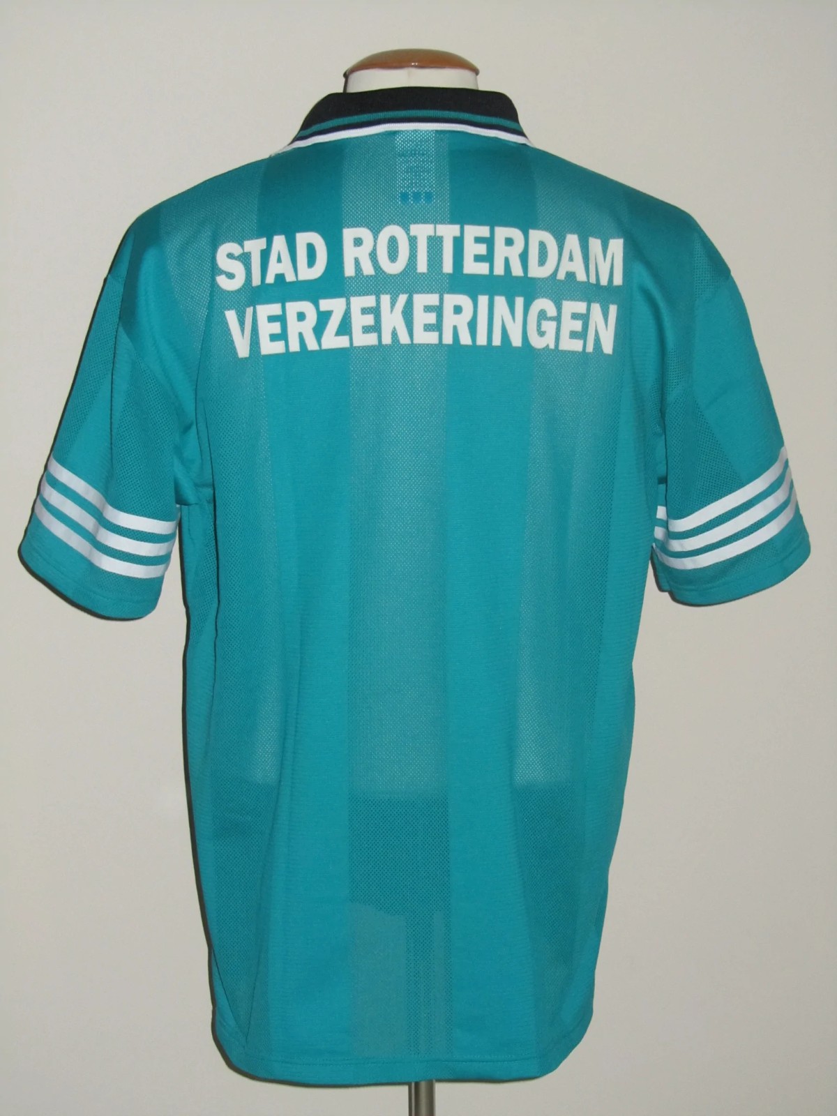 Feyenoord 95-96 Visitante 3