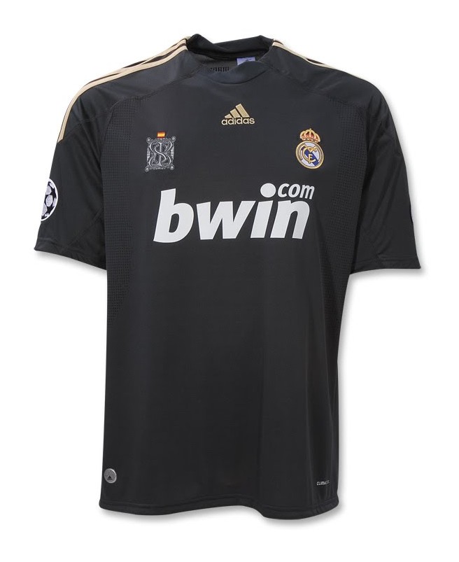 Tercera equipación de Real Madrid 09-10