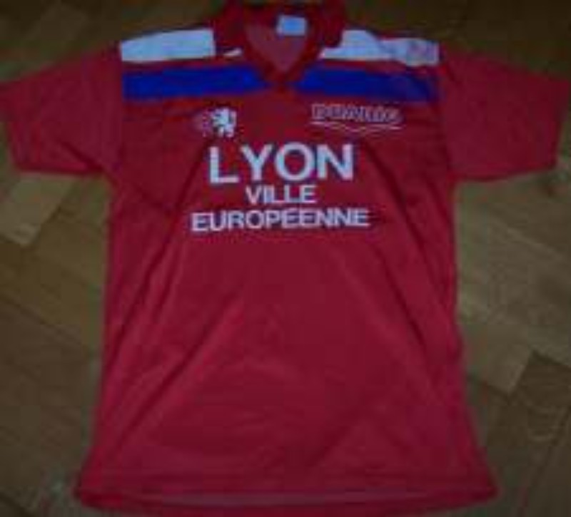 Primera equipación de Olympique de Lyon 87-88