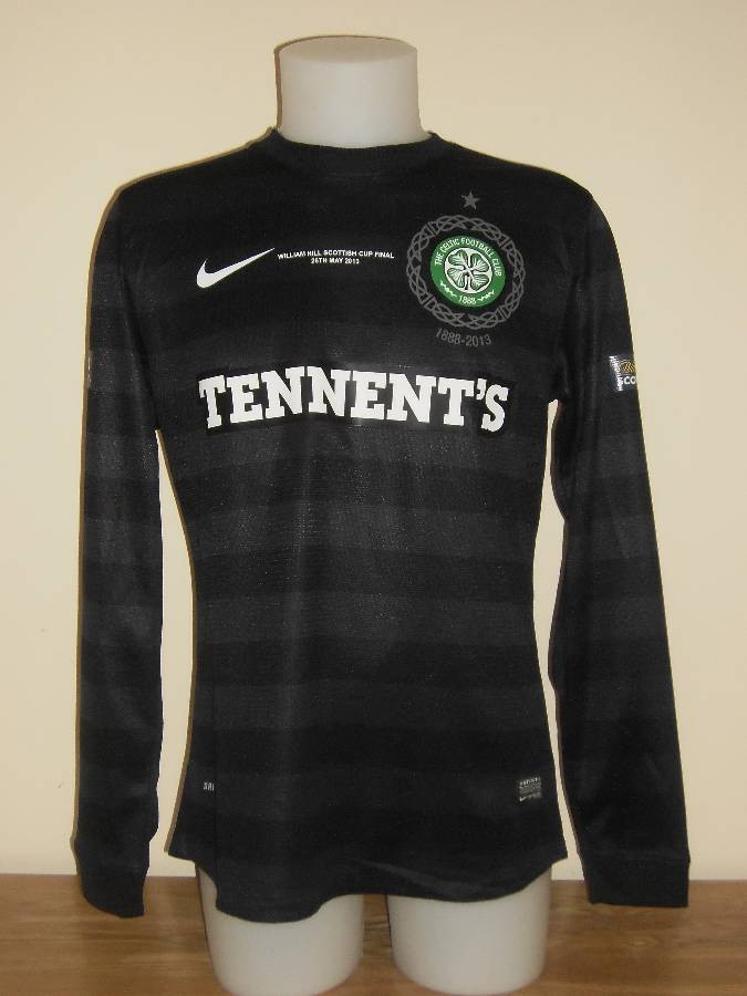 Equipación especial de Celtic 12-13