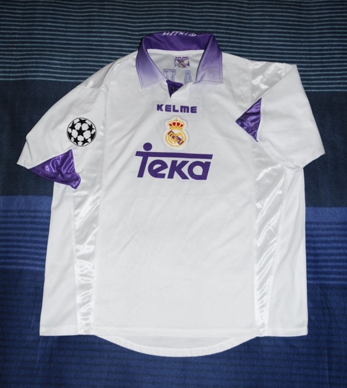 Equipación especial de Real Madrid 97-98