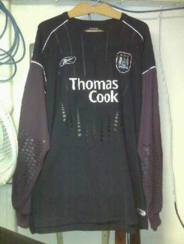 Equipación de portero de Man City 04-05