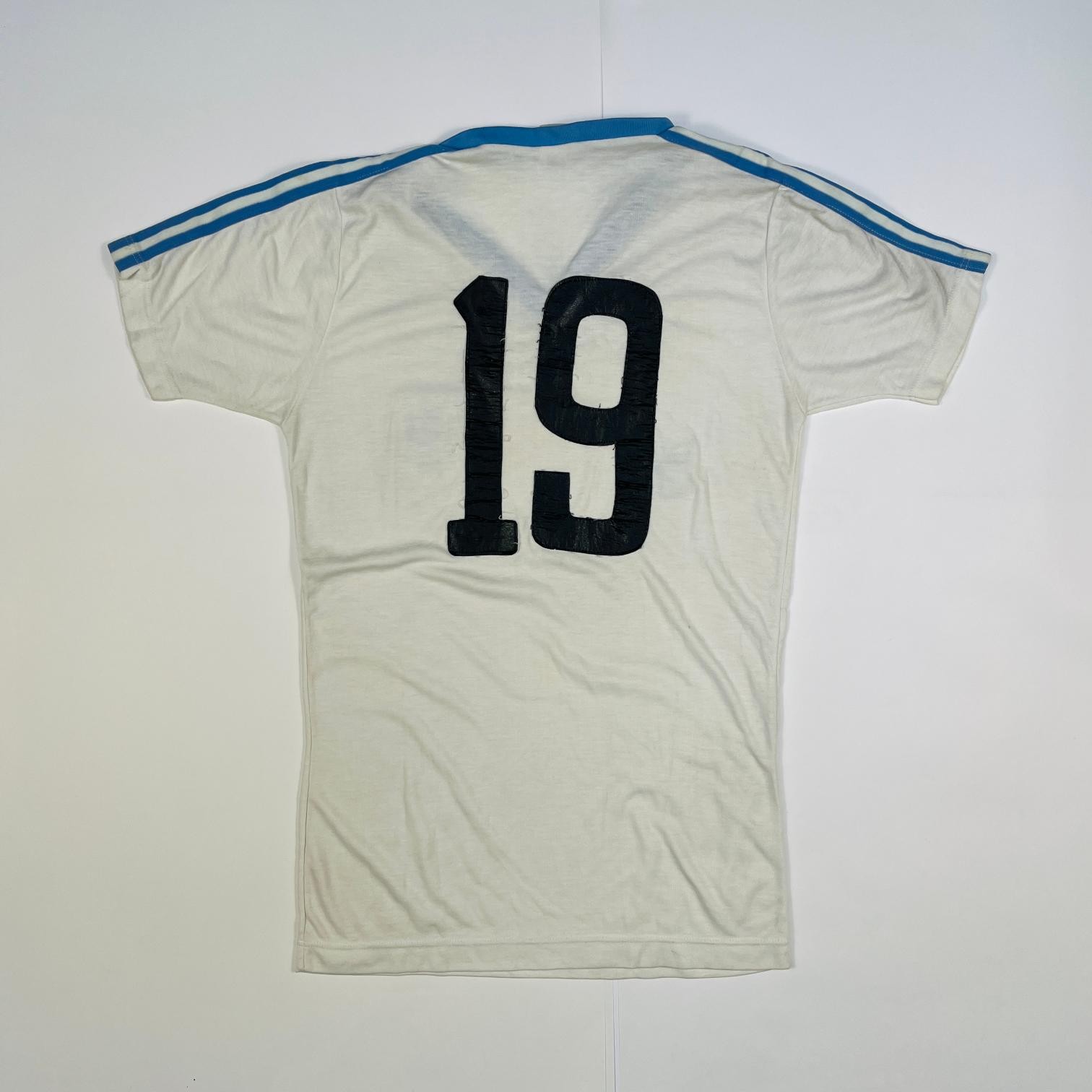 Uruguay 1982 Visitante 3