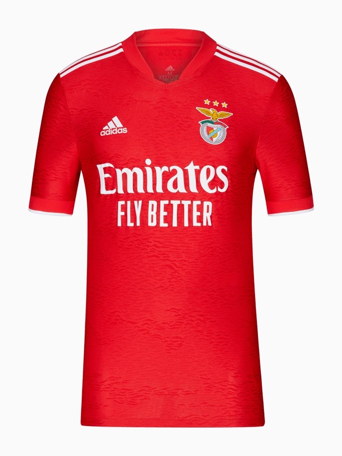 Primera equipación de Benfica 21-22