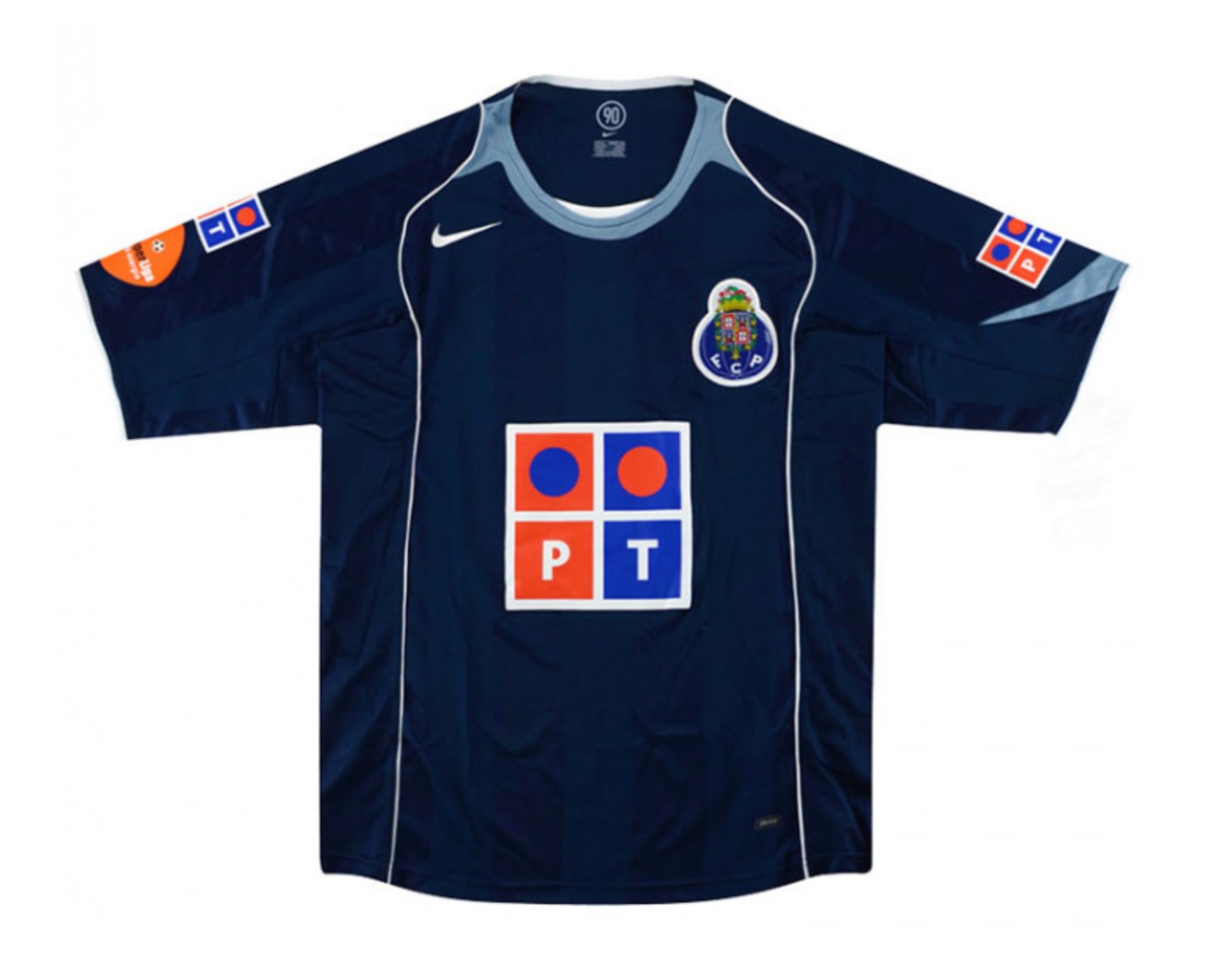 Segunda equipación de Oporto 04-05