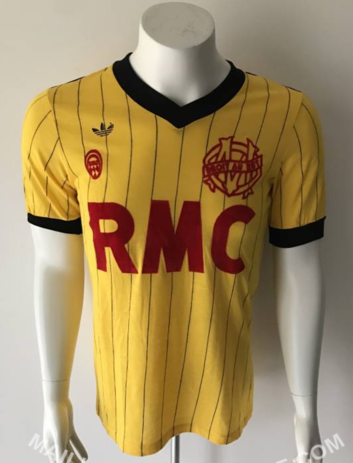 Equipación especial de Olympique de Marsella 84-85