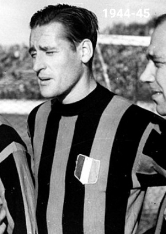 Primera equipación de Milan 1944-45