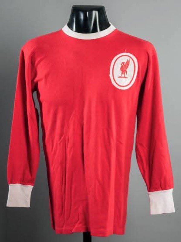 Primera equipación de LiverpoolFC 67-68