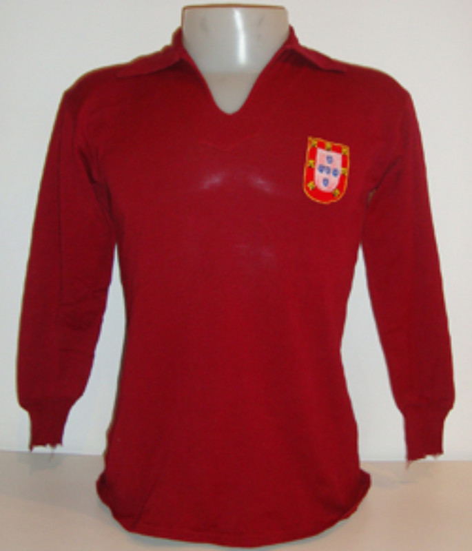 Primera equipación de Portugal 1964