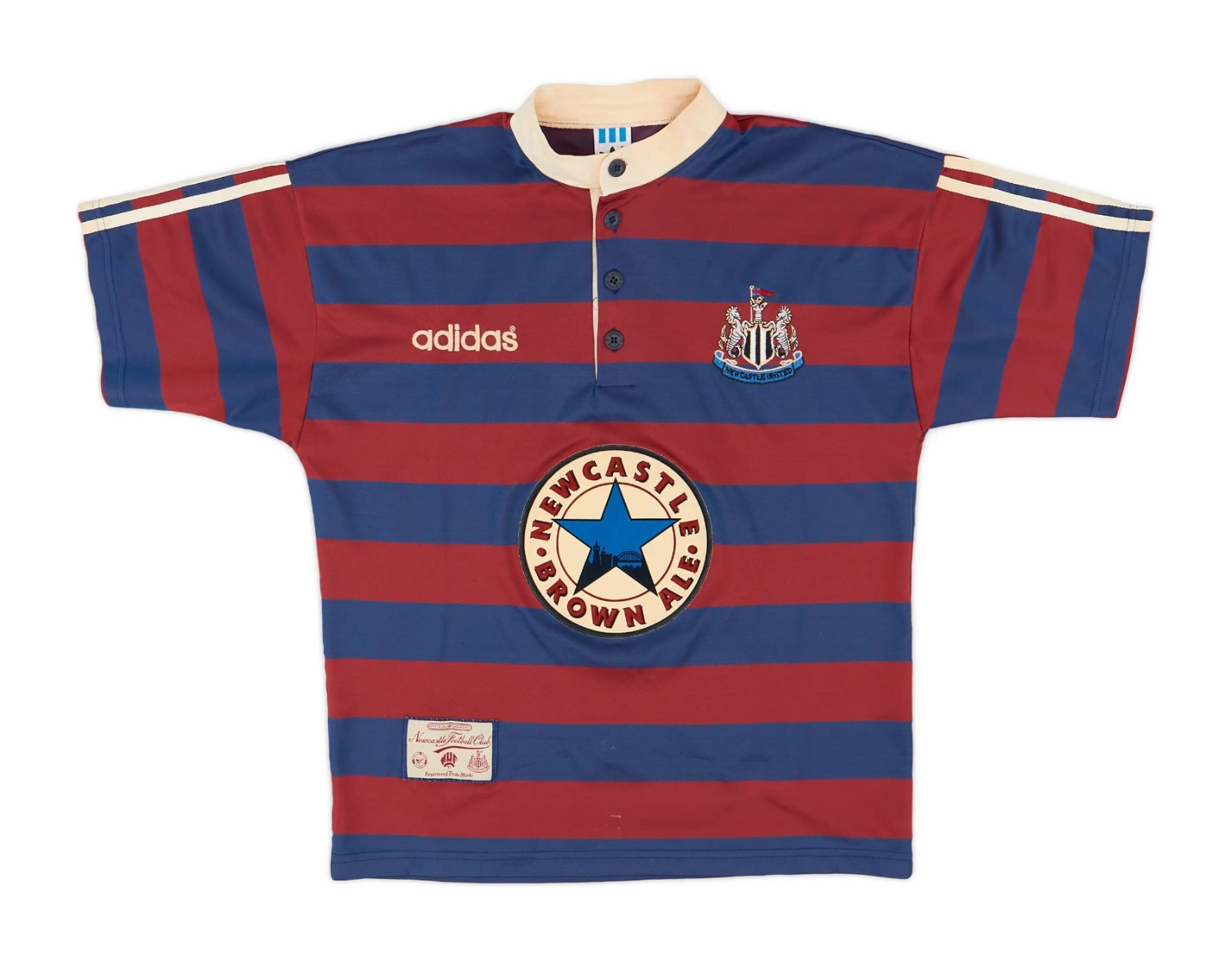 Segunda equipación de Newcastle 95-96