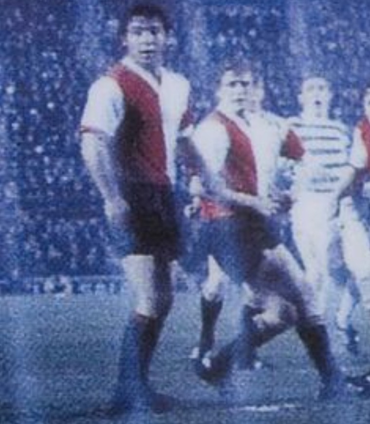 Primera equipación de Feyenoord 70-71