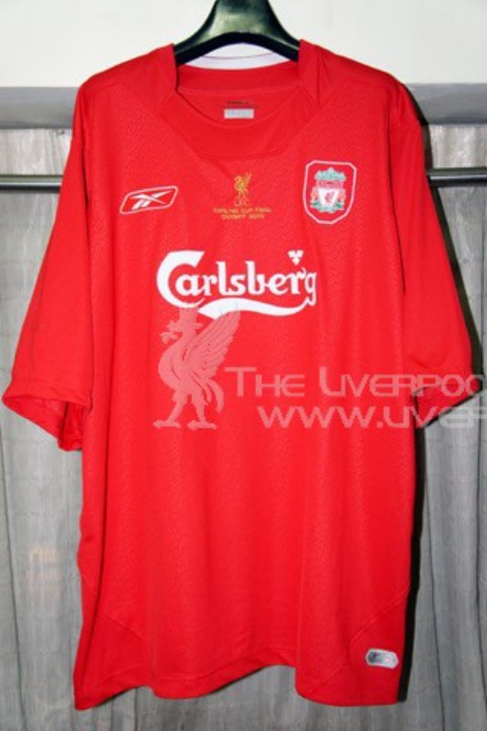 Equipación especial de LiverpoolFC 04-05