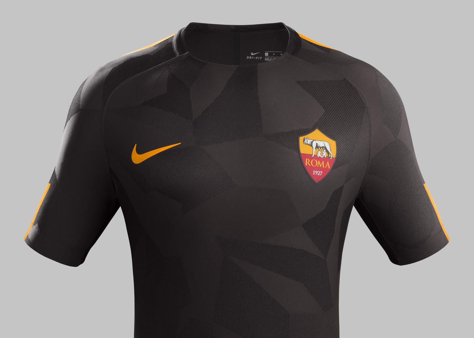 AS Roma 17-18 Tercera 2