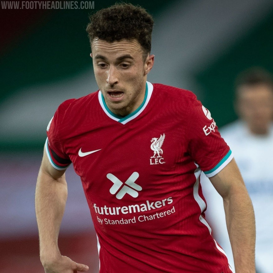Liverpool FC 20-21 Local 3