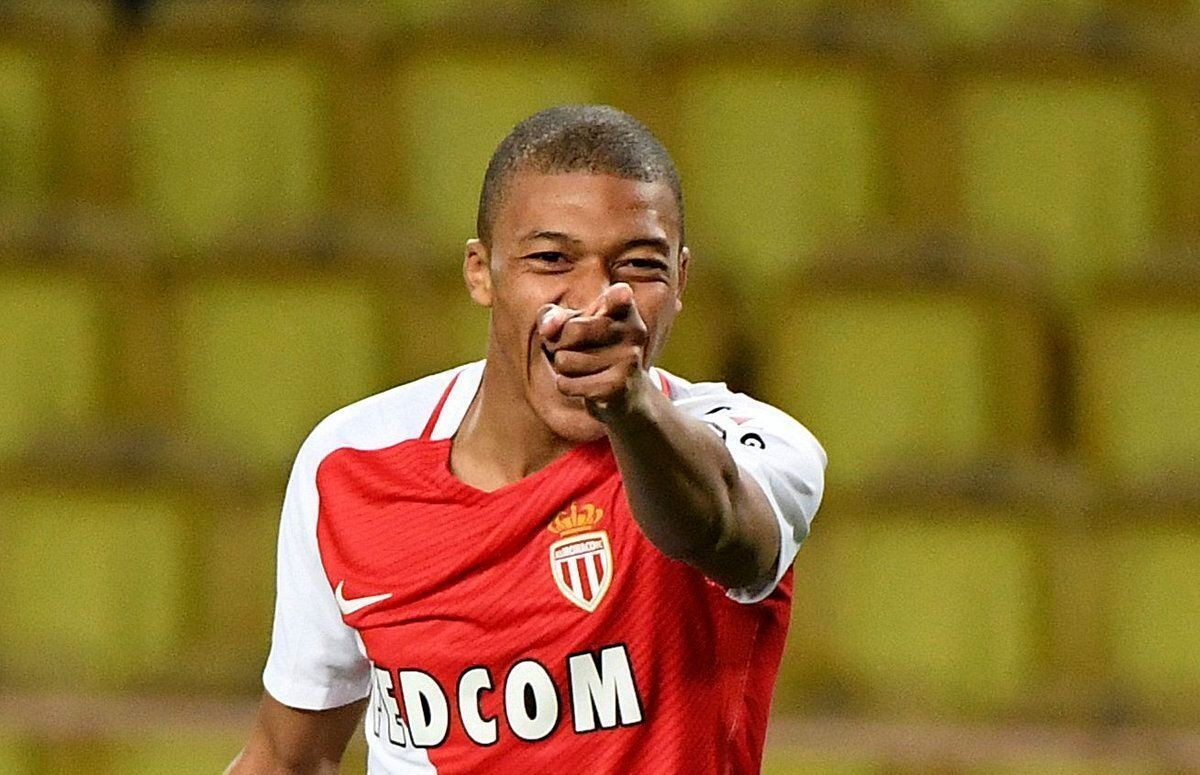 AS Monaco 16-17 Local 2