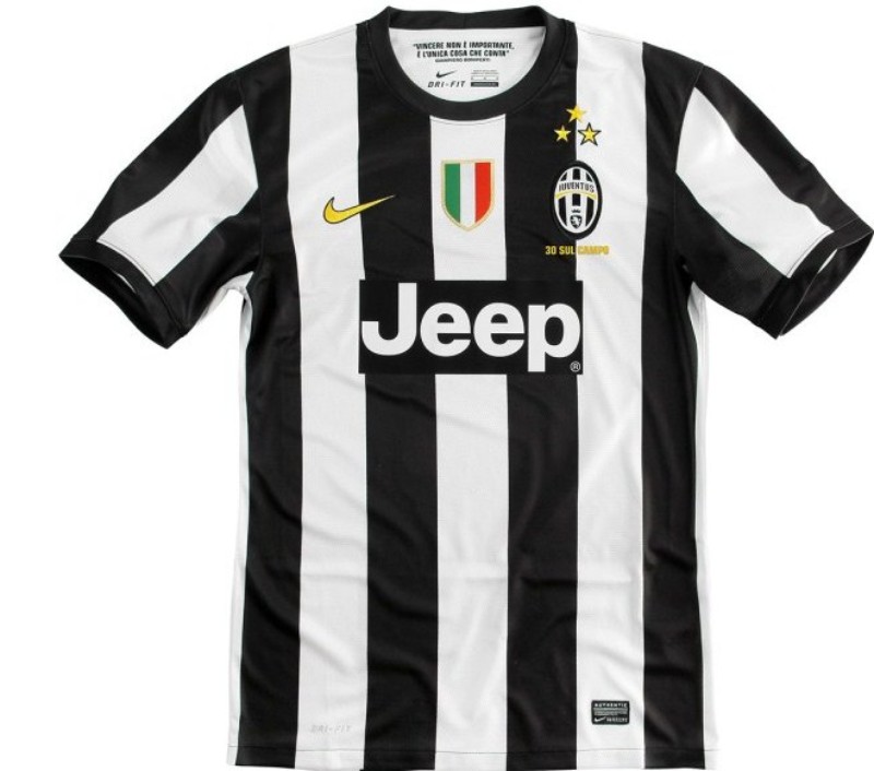 Primera equipación de Juventus 12-13