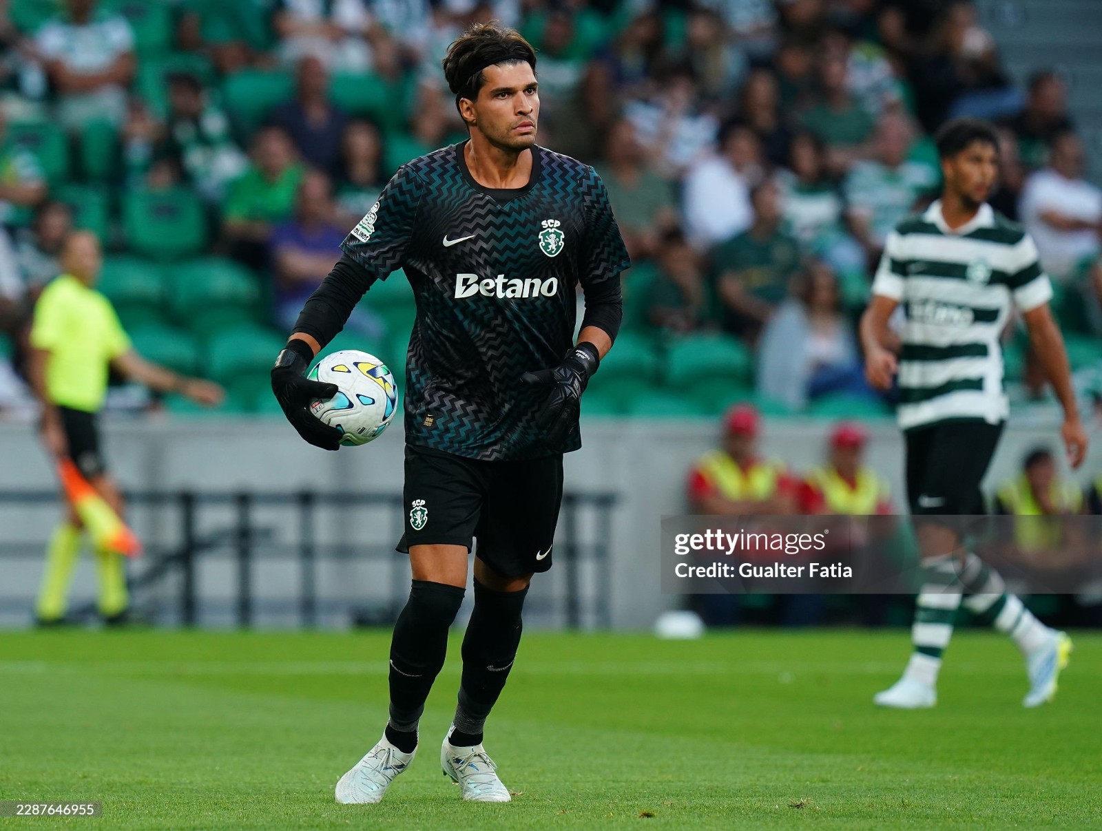 Equipación de portero de Sporting de Portugal 26-27