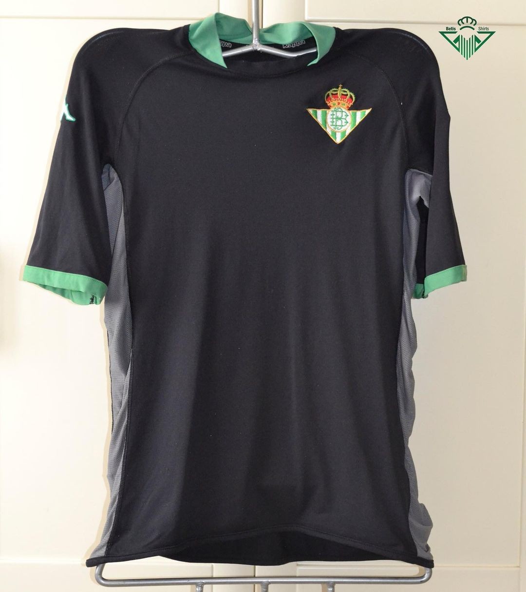 Equipación especial de Real Betis 02-03