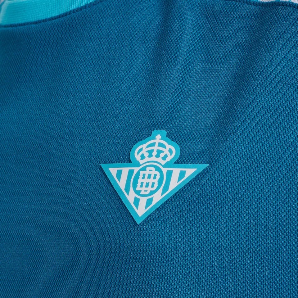 Real Betis 24-25 Tercera 4