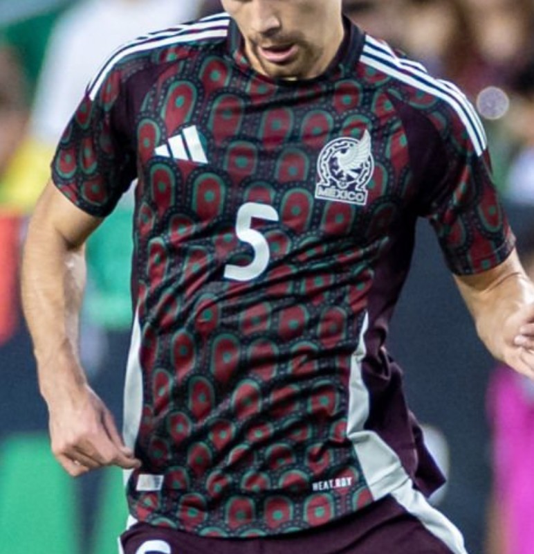 Primera equipación de México 2024