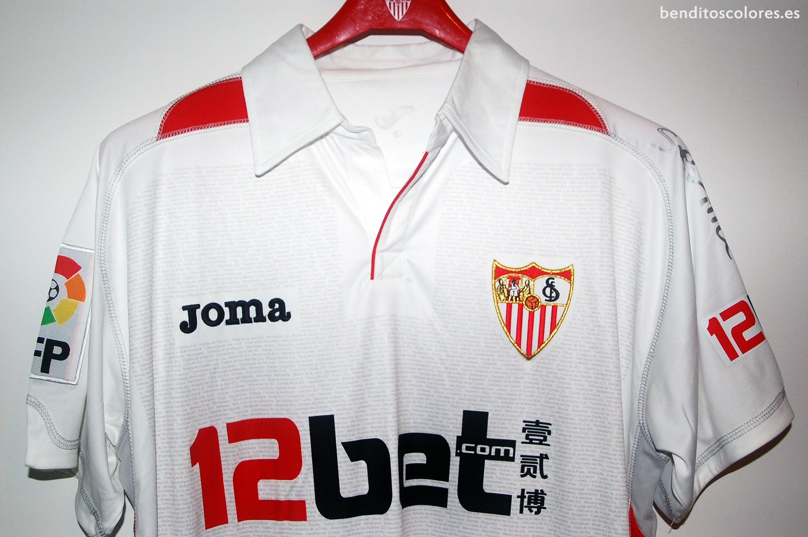 Sevilla FC 09-10 Local 3