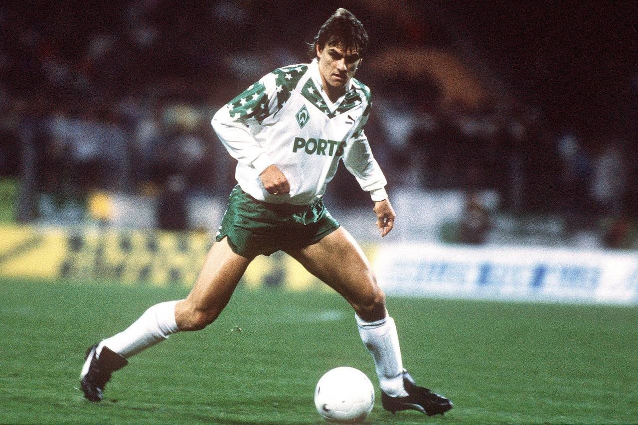 Werder Bremen 88-89 Local 2