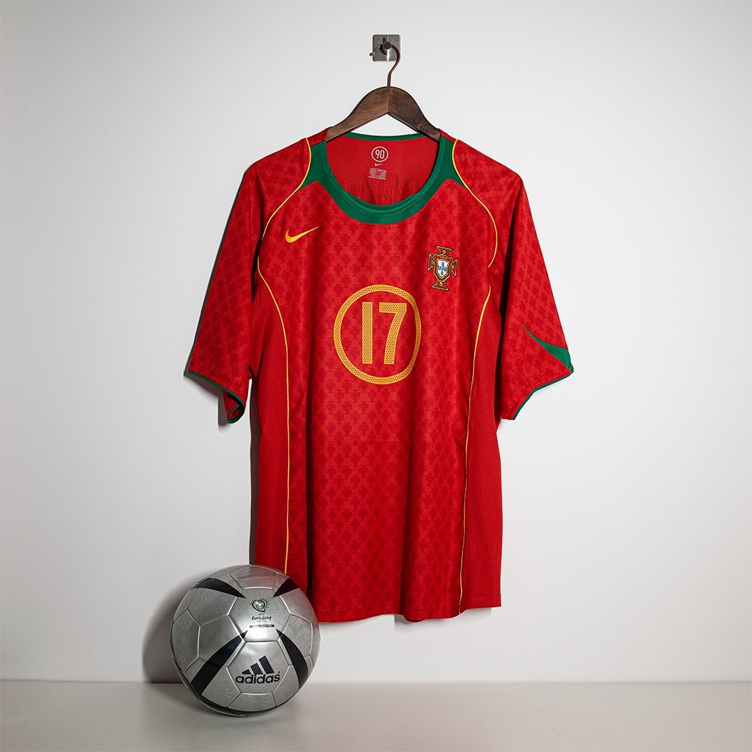 Portugal 2004 Local 2