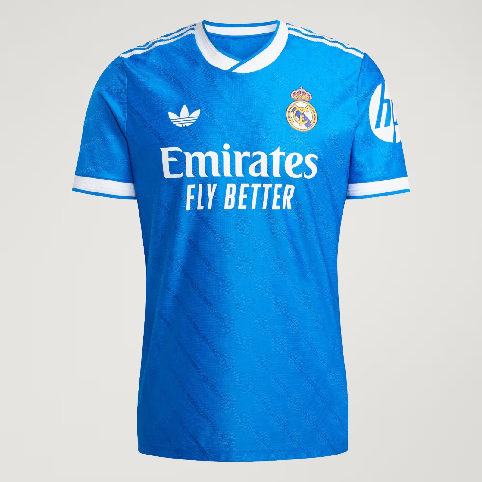 Tercera equipación de Real Madrid 25-26