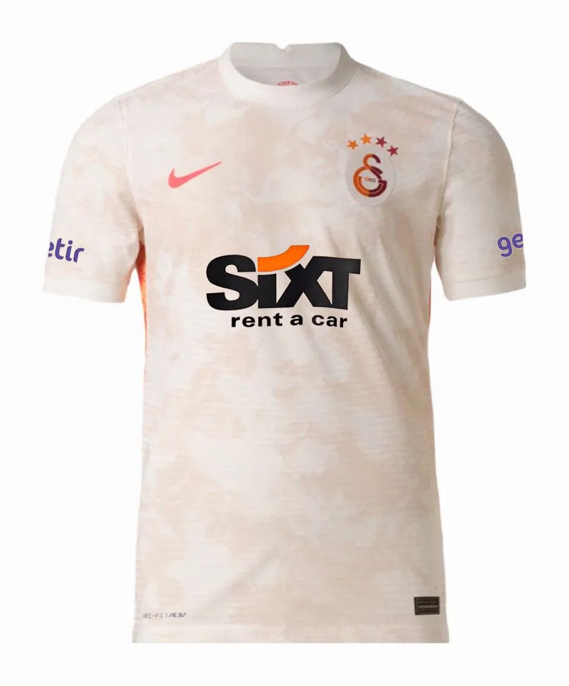 Tercera equipación de Galatasaray 21-22