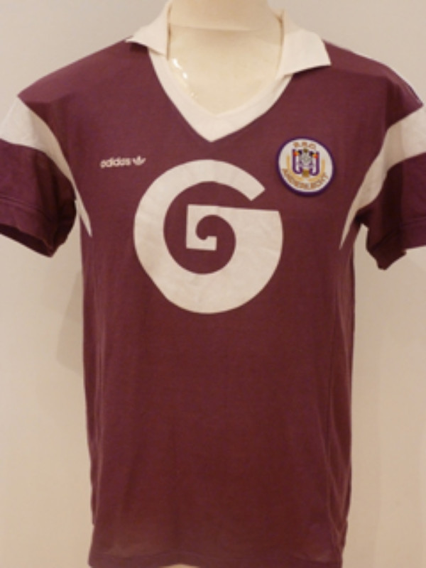 Segunda equipación de Anderlecht 86-87
