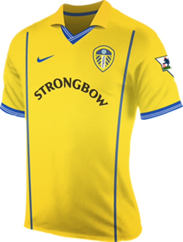 Segunda equipación de Leeds 00-01