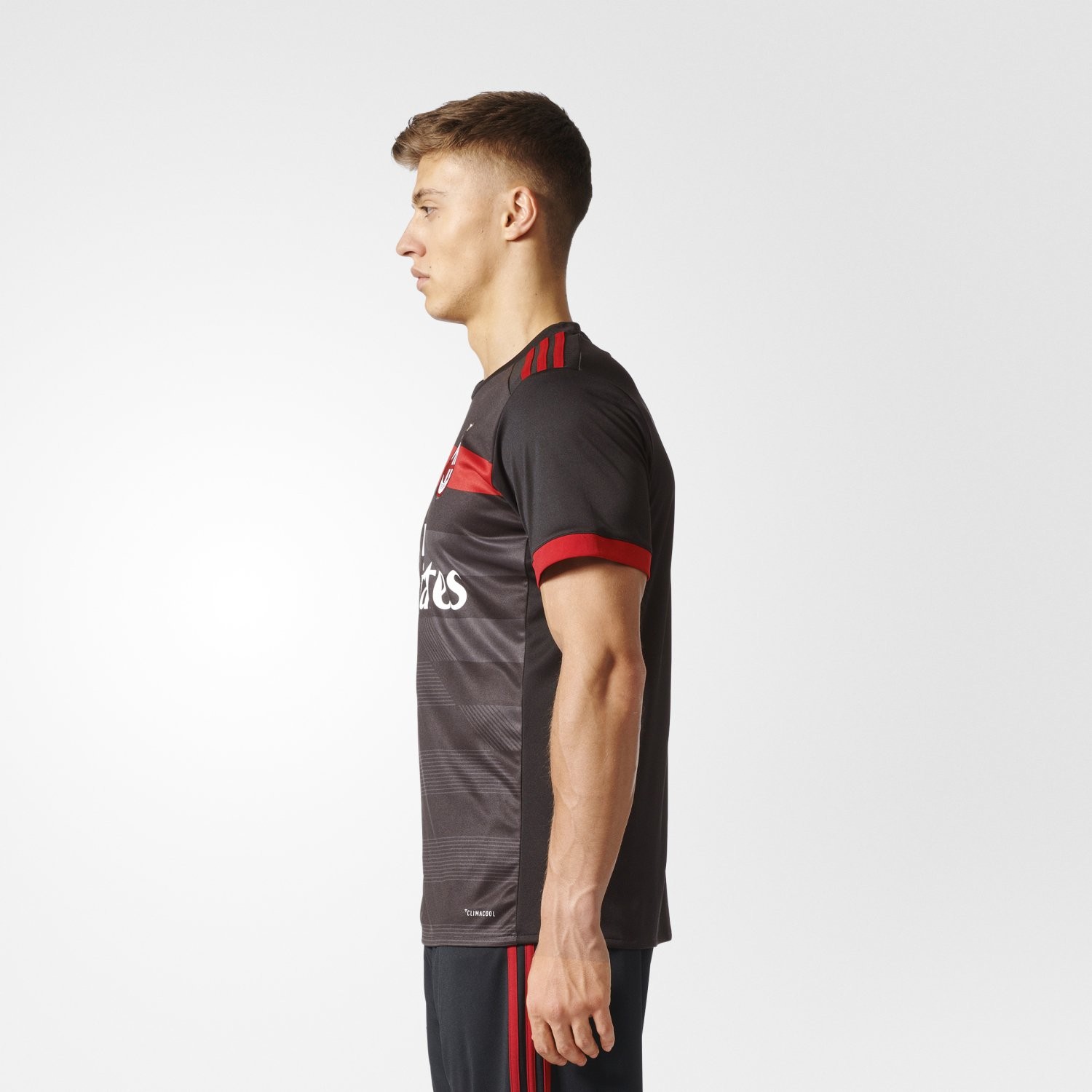 AC Milan 17-18 Tercera 3