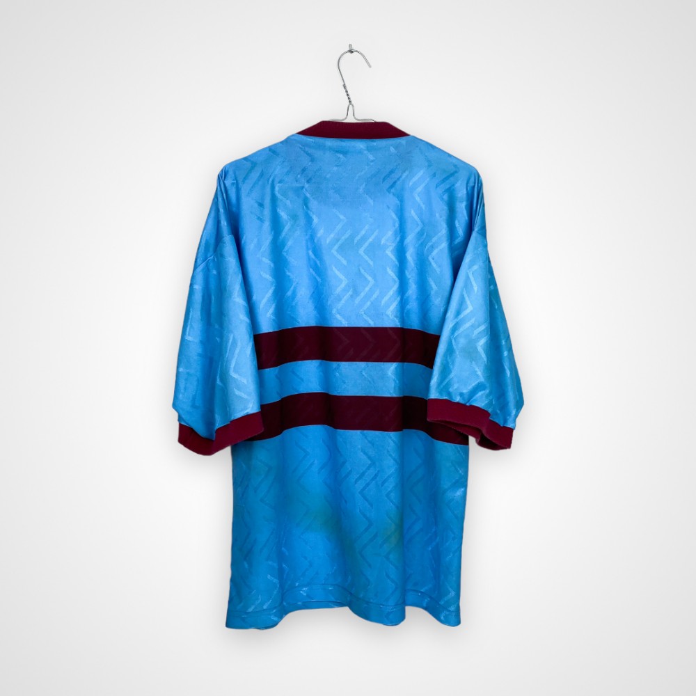 West Ham United 94-95 Visitante 2
